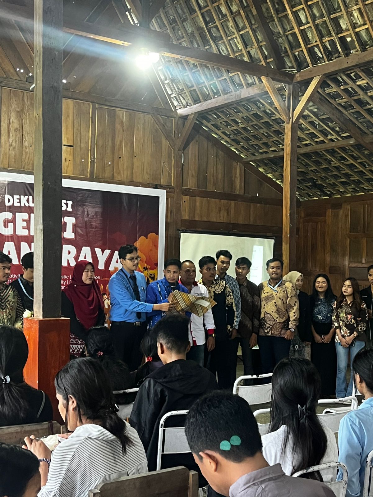 DEKLARASI GENZI MALANG RAYA, BUKTI NYATA PERAN GENERASI MUDA MENUJU INDONESIA EMAS 2045